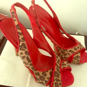 Cheetah Peep-toe strap back heels